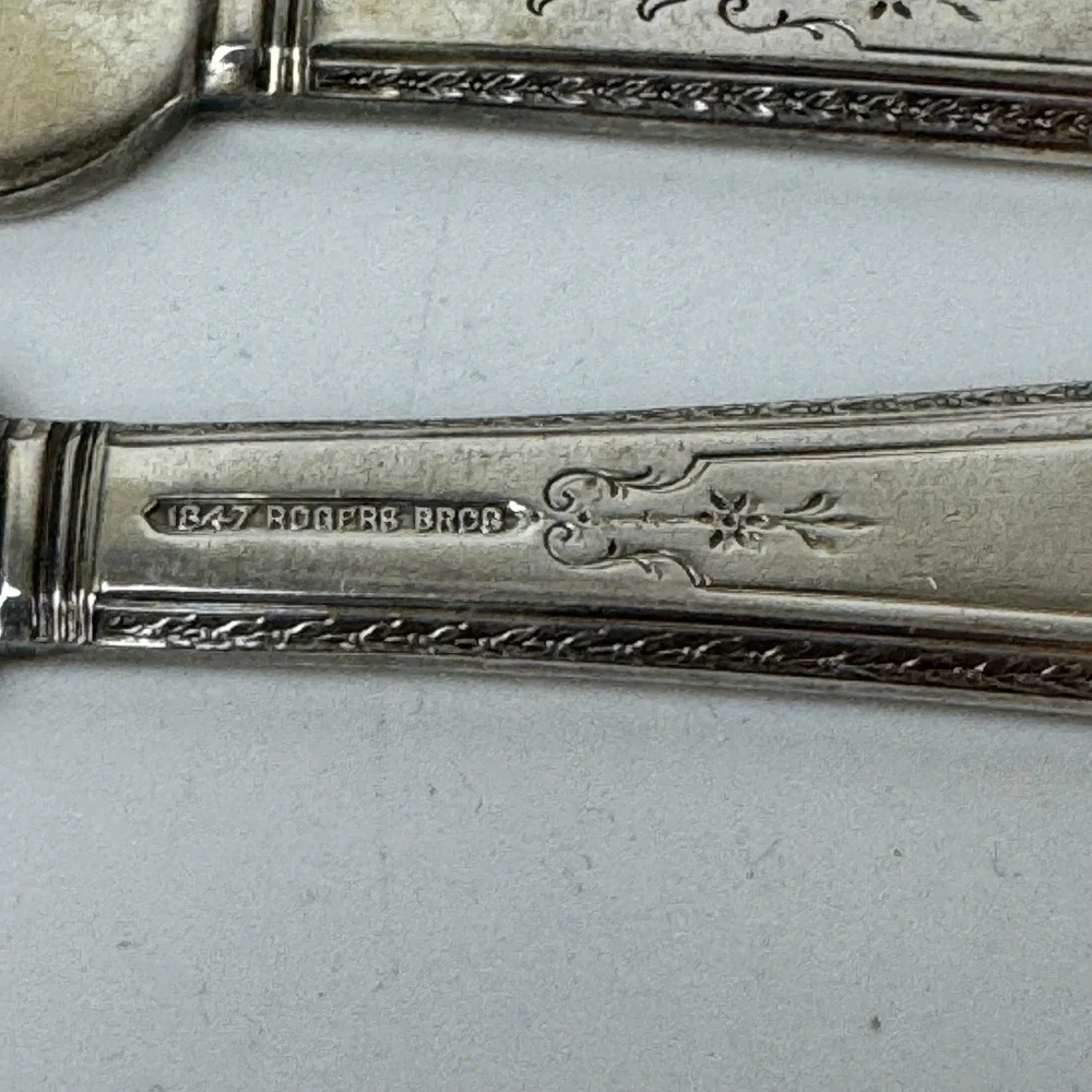 1847 Rogers Bros Argosy Silverplate Butter Spreaders Flat Handle Set of 4 1926